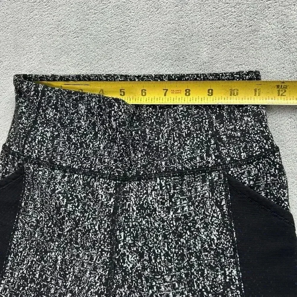 Lululemon Leggings Womens 2 Fit Physique Crop Luon Suited Jacquard Black White